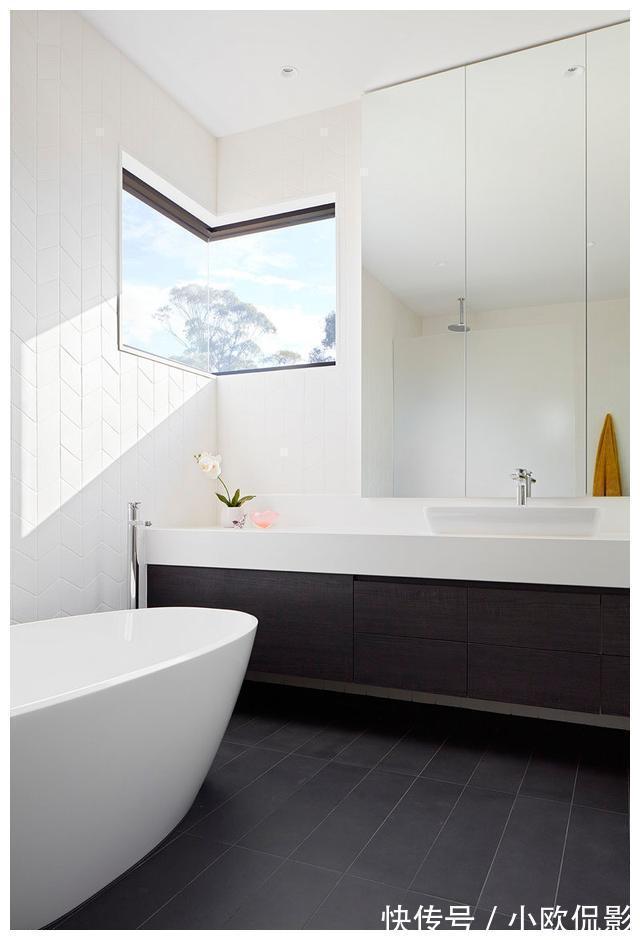 退休|退休夫妻打造豪华别墅,客厅直通大露台设计,给人极大的舒适感!