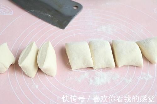 馒头|面食新吃法，比包子简单，比馒头好吃，出锅瞬间就被家人分光