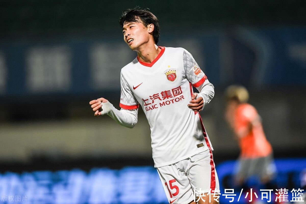 李霄鵬|李霄鵬已開(kāi)始考察新人：重點(diǎn)關(guān)注后腰+右后衛(wèi) 6小將成國(guó)足備選？