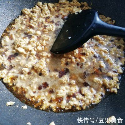 发酵版|网红艾草味咖喱鸡肉包～一次发酵版，简单快手超美味