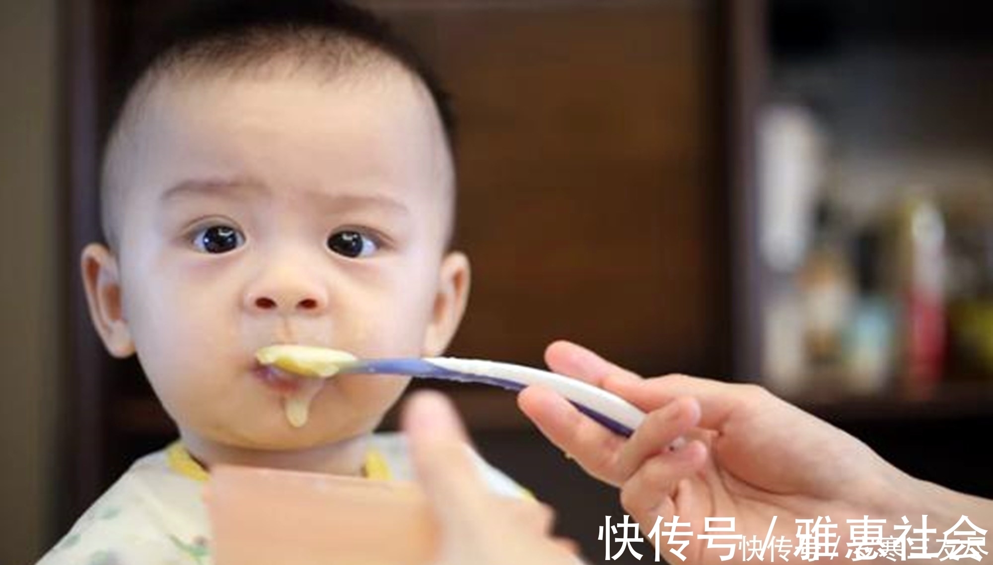 辅食|儿科医生：这种常见辅食正在剥夺孩子的成长机会，易吃出营养不良