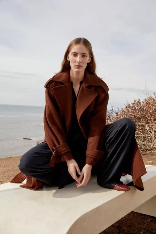 大衣阔腿裤，永不过时的高级