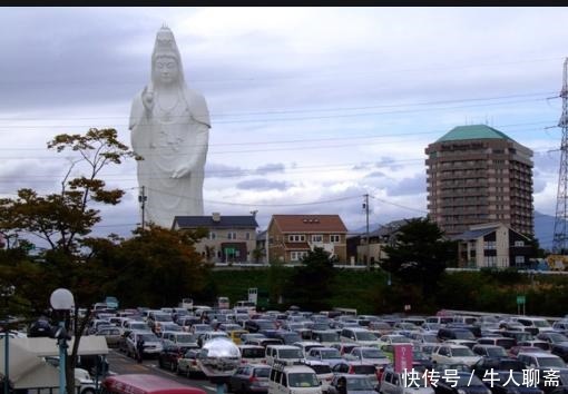 仙台|世界最诡异的3座雕像，2座在中国，最后一座太渗人！