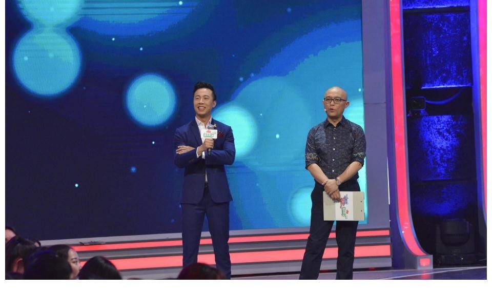 女孩|非诚勿扰：男嘉宾成功表白，等女孩摘下假发后，男嘉宾态度骤变