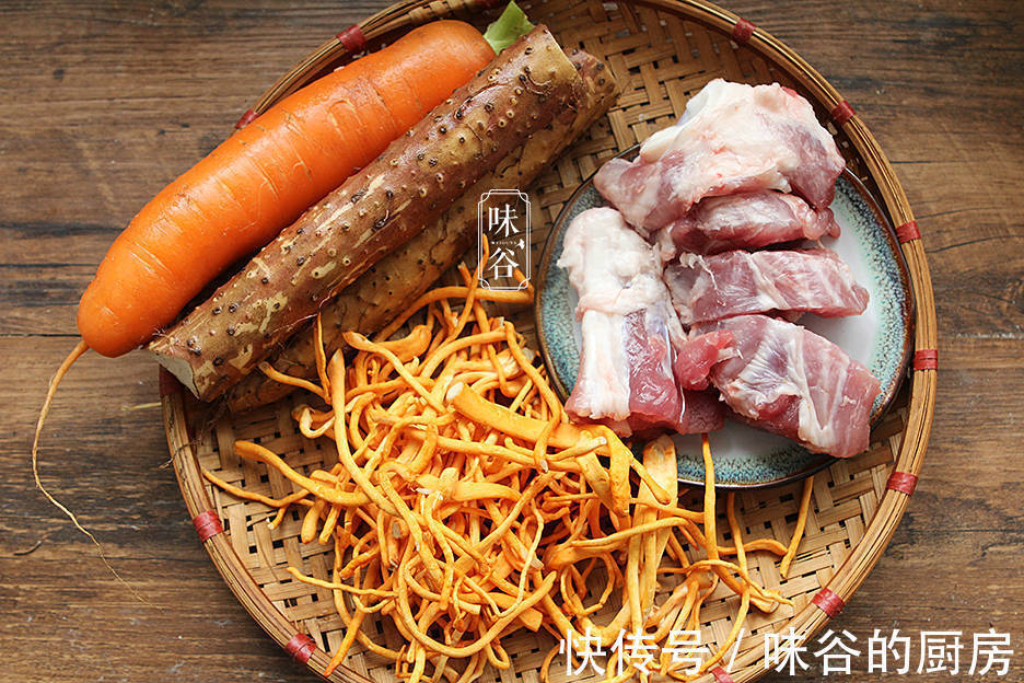 甘甜|初春倒春寒,别忘了给家人喝这汤,鲜美甘甜不油腻,滋养全家人