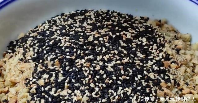 牛奶|早餐吃它，胜过喝豆浆牛奶，维生素钙极高，做一次吃半月