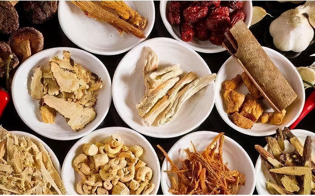 柳叶刀|千万别信!这11条养生建议都是假的,当心越养越病