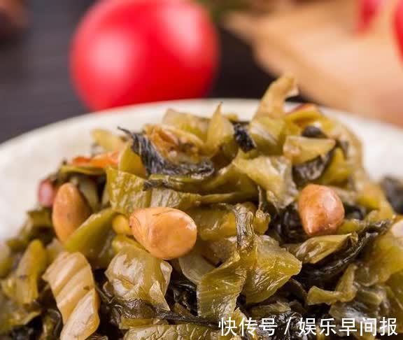 脾虚|6岁男童没吃零食,却脾虚不发育,儿科医师:少给娃这3种食物