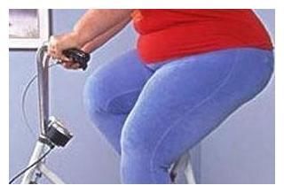 习惯|腿粗减不掉，可能与这3个“习惯”有关，看看你中招了吗？