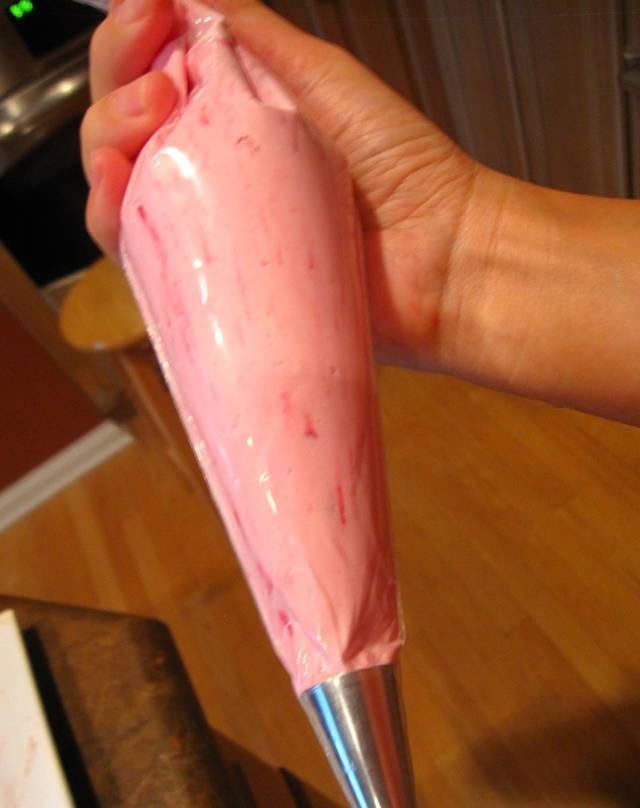 VS|爹妈眼中的蛋糕VS我们期待收到的蛋糕,网友我只想正常过个生日