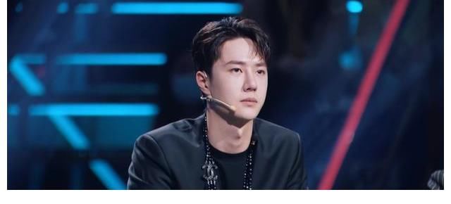 街舞迎来半决赛，燃点与泪点并存，王一博对布布双标太明显