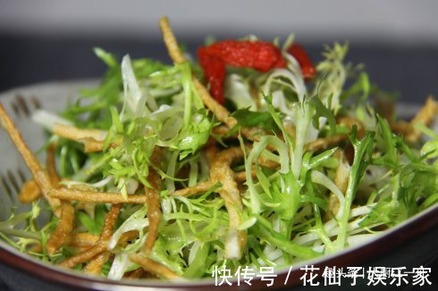 茄子|夏天,分享5道适合热天吃的素菜,简单省事,学着做家人都喜欢吃