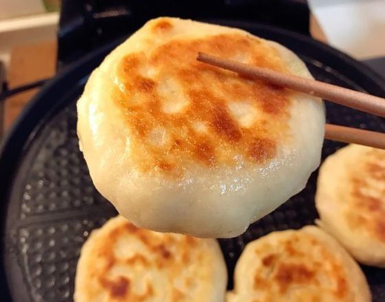 教你做馅饼，一根萝卜俩鸡蛋，无需发面，皮酥馅鲜，比肉饼还好吃