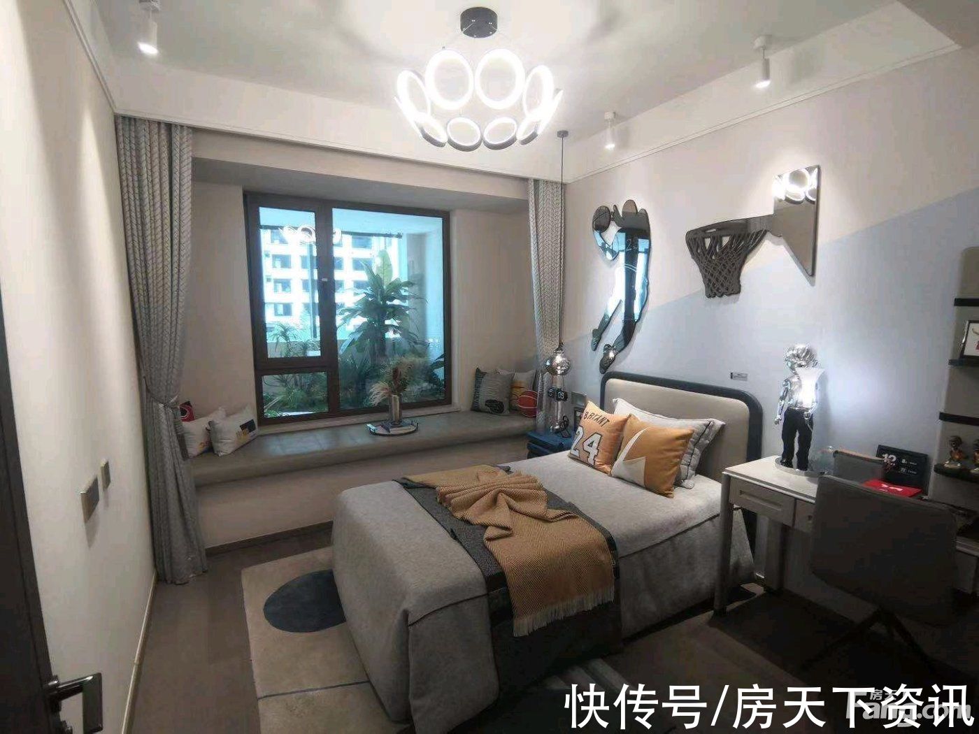 云峰|请查收从长春净月热门楼盘现场传来多张谍照（组图）