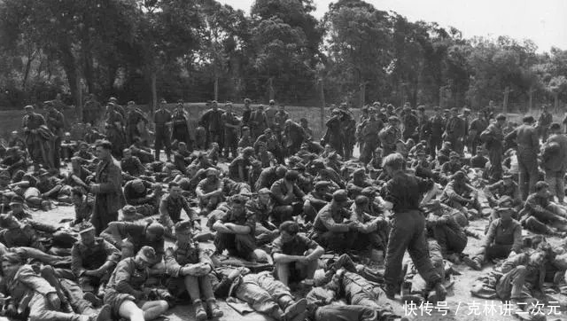 投降|记录第二次世界大战战败投降后的德军士兵,史实照片还原当时场景