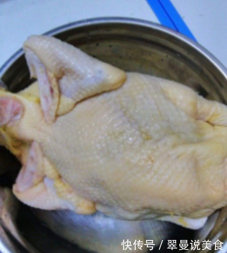 家里的孩子总是惦记此菜，1只鸡3勺“油”，越拌越香，贼好吃！