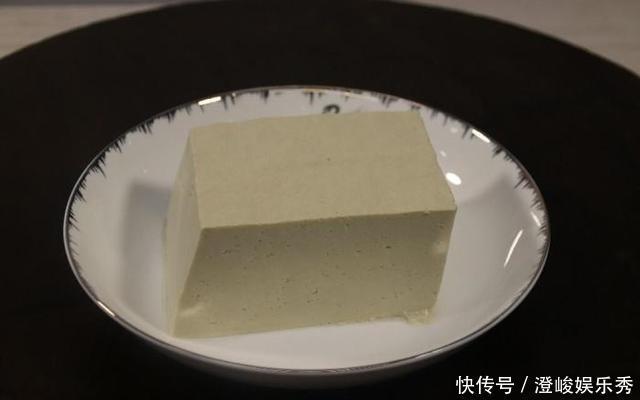 老话说“早不买猪肉,晚不买豆腐”,到底啥意思?