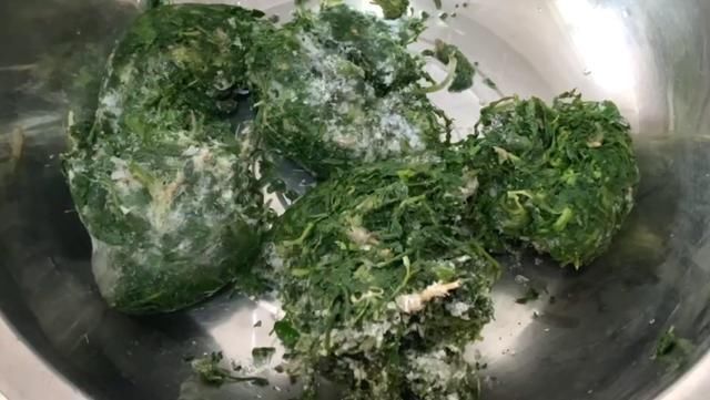 搅拌均匀|三伏天，用它包饺子，鲜嫩多汁，清热下火，比韭菜馅还好吃