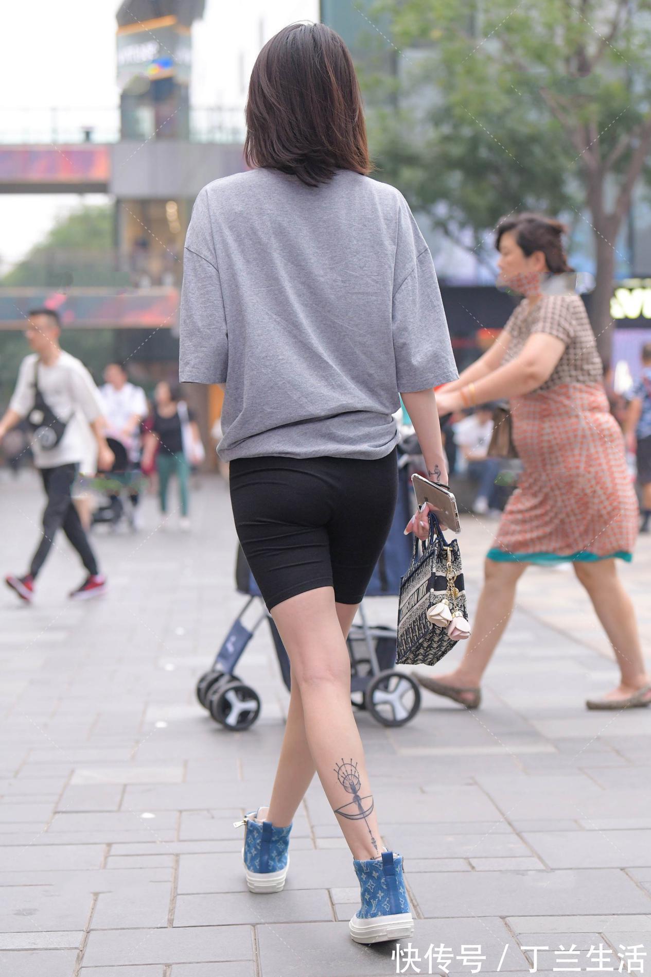 搭配 短袖搭配五分裤, 能穿出一种休闲又帅气的感觉