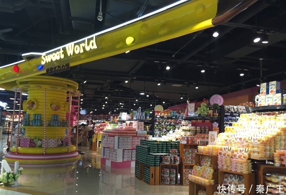 京东|关店148家，裁员3000名，巨头也熬不住？这行到底怎么了