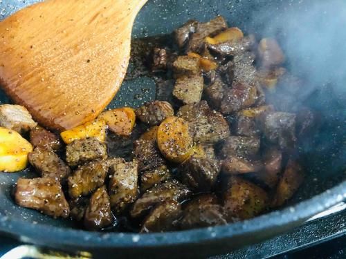 这东西浑身是宝，才2块钱一斤，家家户户吃得起，增强身体抵抗力