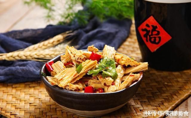 年夜饭能用到的9道凉菜，既开胃又下酒，做法简单，省时又省力