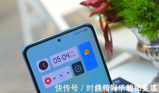 oled|红米K40系列高清美图赏 除了性价比，外观也很有诚意！