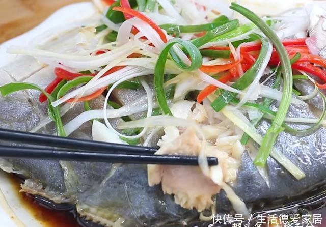 少许|做清蒸鱼,别放盐和料酒了,教你正确做法,不腥不柴肉质鲜嫩