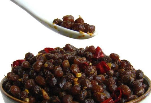 豆豉鸡丁|过了50岁后,每天吃一把“化血栓第一豆”,改善血流量,远离血栓