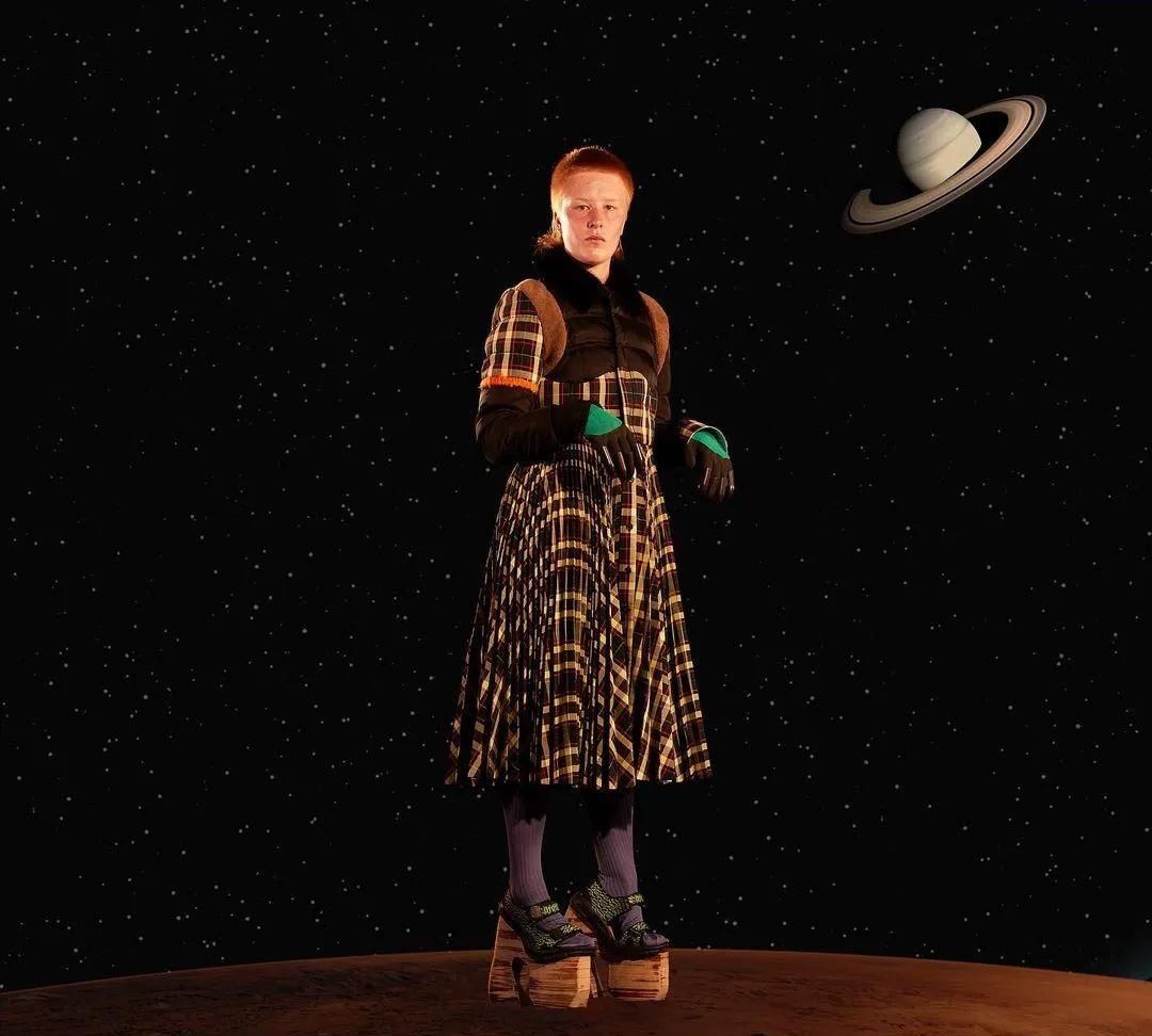 gucci|Burberry、LV欠下的“环保债”，全靠他在还