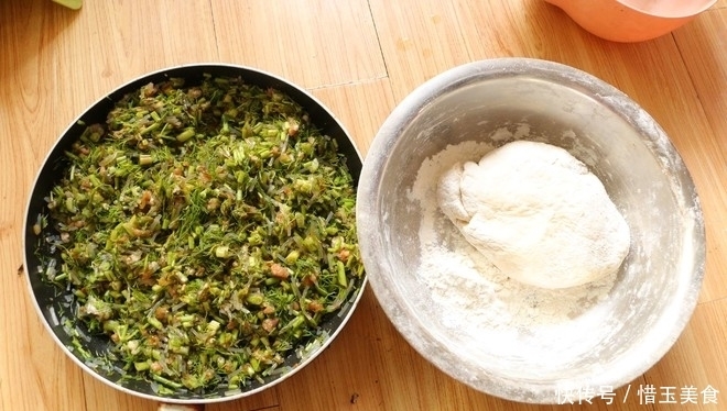 茴香|吃煎包一定要吃这个馅的,一年365天吃都不够,皮薄馅大,过瘾