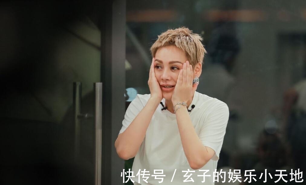 宁静和黄晓明爆发了矛盾,全网都心疼黄晓明,我倒觉得宁静更可怜