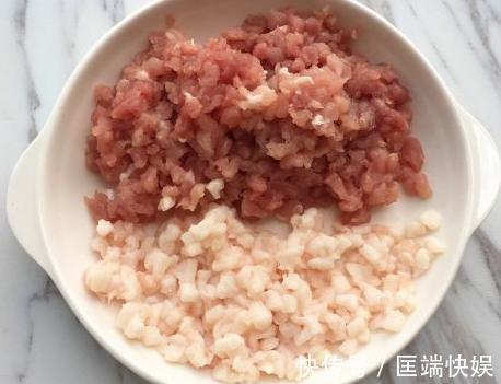 炸酱面|做炸酱面，放黄豆酱还是甜面酱？多数人做错了，难怪不香不好吃