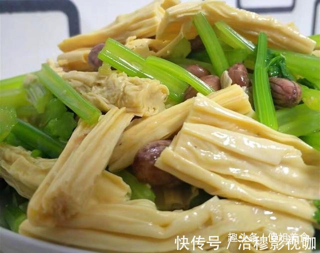 过年泡腐竹,不要放水里就泡,学会饭店的方法,不夹生、时间短