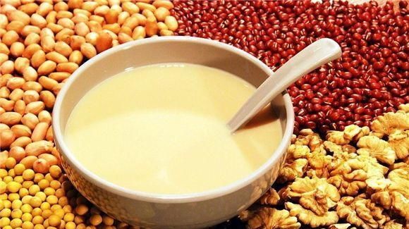 在家做豆浆时，多加这一步味道香浓顺滑，网友：长见识了