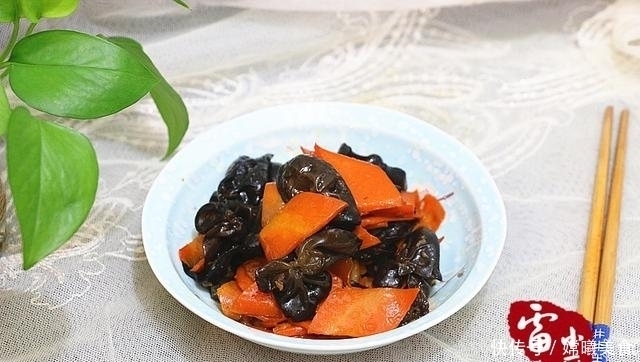 清理血管|到了冬天,老人都离不开它,补血通血,清理血管属它最强