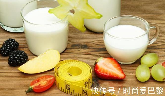 喝牛奶|为什么不建议女性天天喝牛奶?提醒:喝牛奶牢记4点,更营养