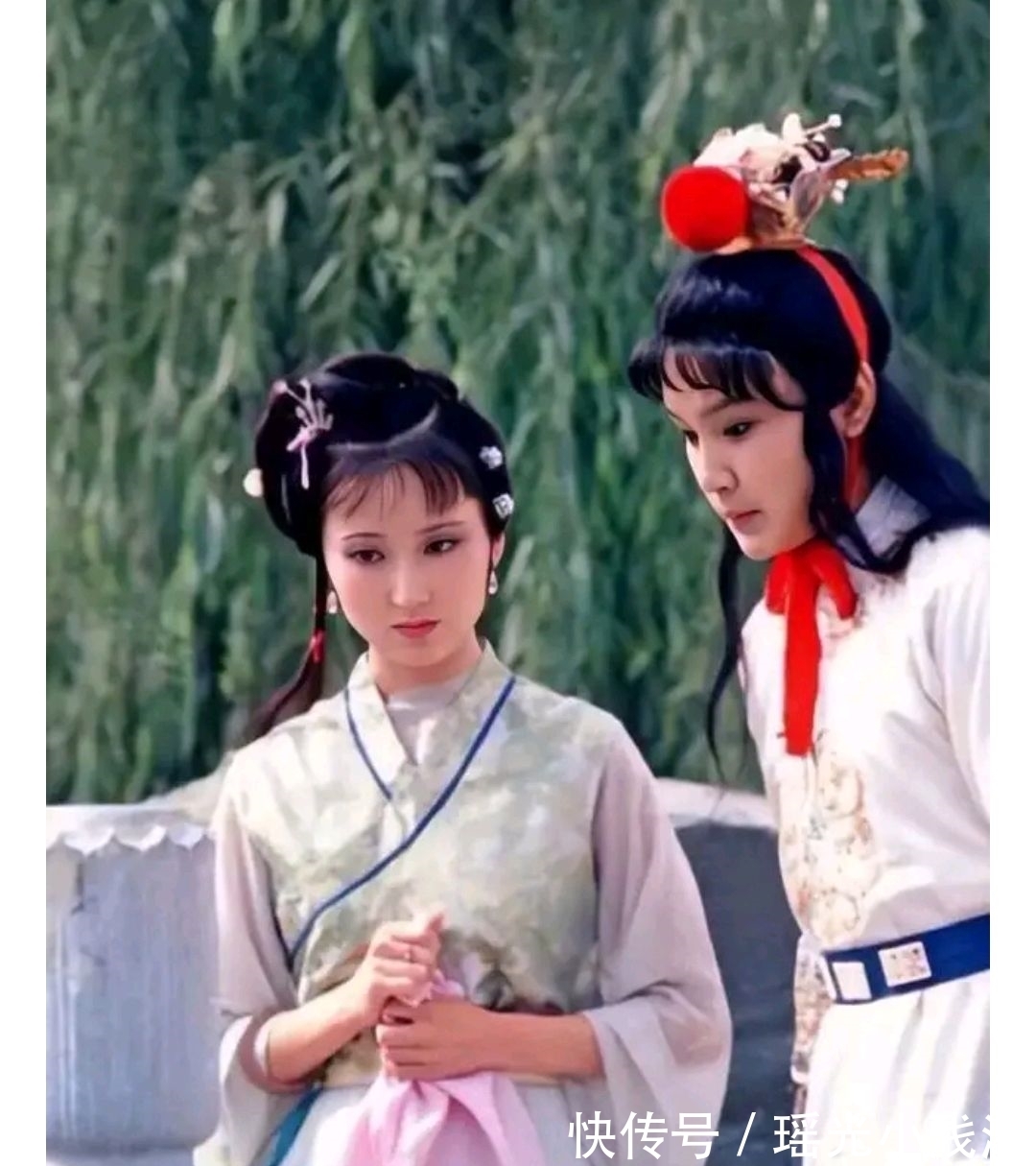 王熙凤!如果抚养林黛玉的是刘姥姥,那林黛玉的春天就到了,她会幸福