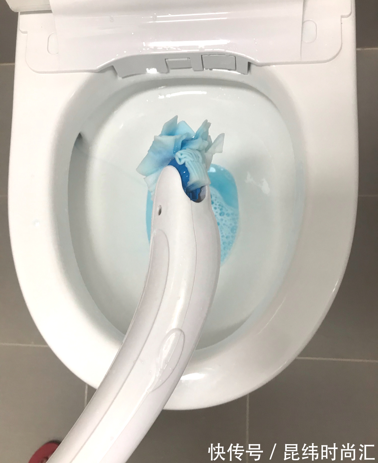 衣架|被网红“过度吹捧”的10样家居品,其实很不实用,花钱买教训