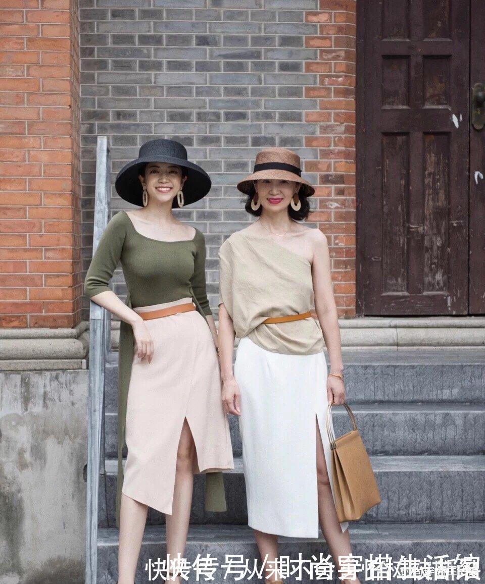 三木妈妈|女人过了50岁,别再穿小脚裤了,今年流行这样穿,时髦减龄又气质
