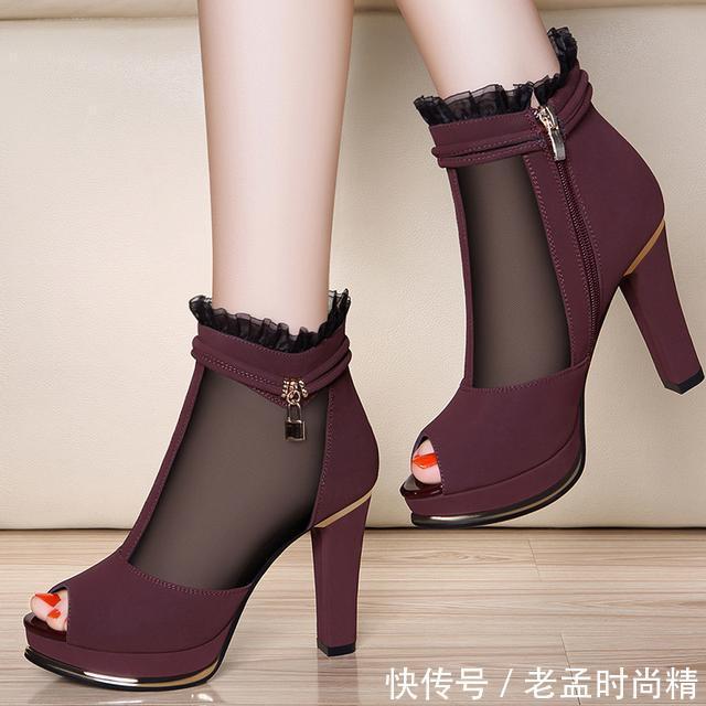 网纱|性感鱼嘴高跟鞋不动声色的侵袭,彰显出一种精致的美感