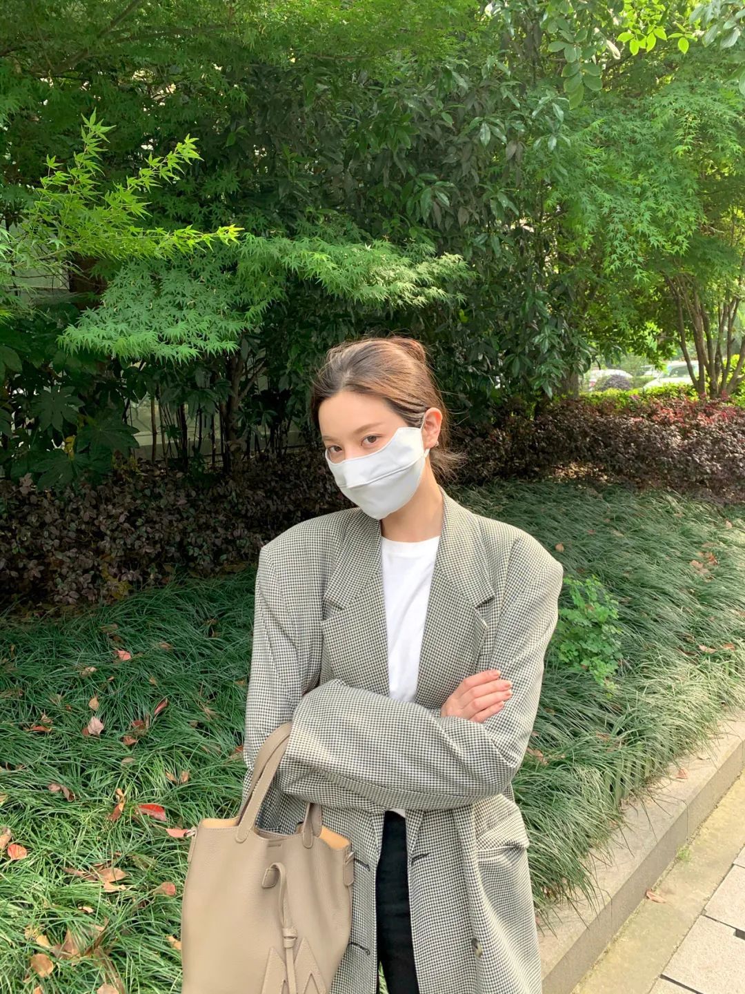 防晒|“空调系”穿搭火了！这么穿凉爽又防晒