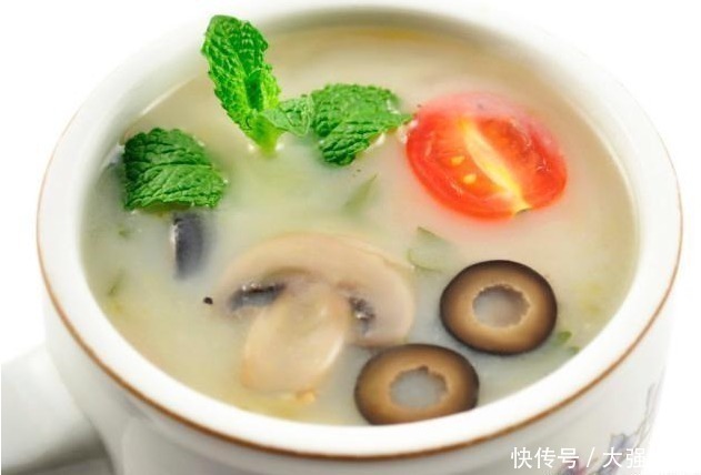 奶水|产后母乳不足,宝妈们要避免这些食物,不然容易导致回奶!