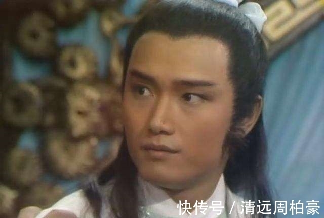 郭靖#黄蓉为什么不喜欢杨过?只因金庸删掉了1个重要角色,产生了漏洞