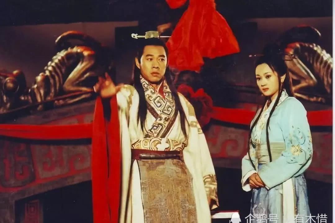 更是|秦始皇一生未立皇后,后宫更是寥寥无几,为何对阿房女情有独钟?