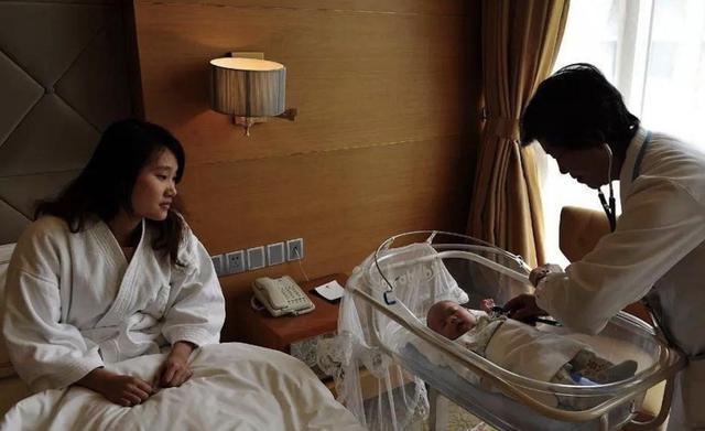 小情绪|男婴因吃奶太用力,被妈妈用剪刀划伤了脸,5年后的现状引人感慨