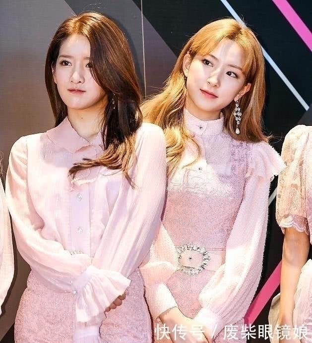 程潇|难怪都说程潇是家里最丑的，看完妹妹的照片，才明白啥叫芭比脸