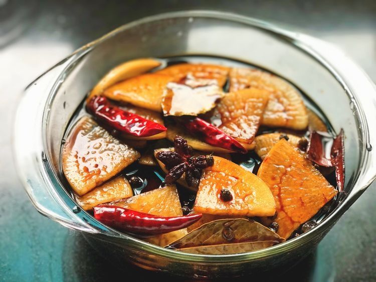 爽脆开胃的酱萝卜自己在家做,1个晚上就能吃,太下饭了