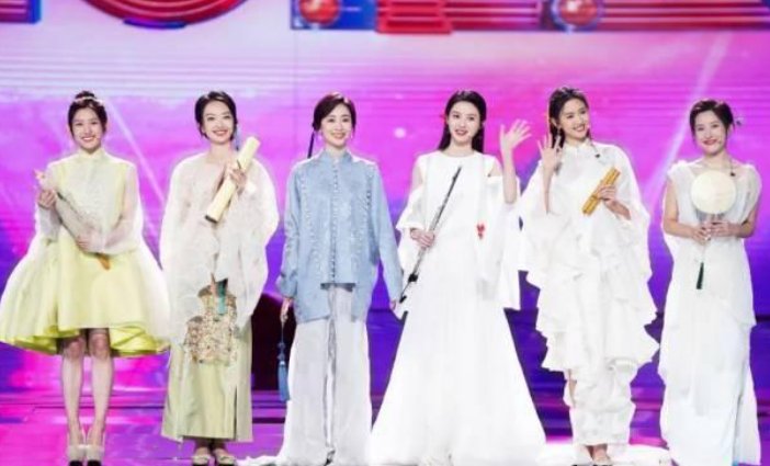 总台2022网络春晚25日晚开播，注重科技感、青春感