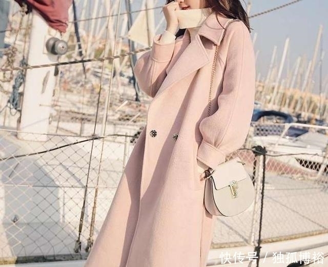 格子|发现:焦糖色早过时,现主流森系大衣+赫本裙,保暖清新巨减龄